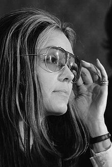 Address-to-the-women-of-america-Gloria-Steinem